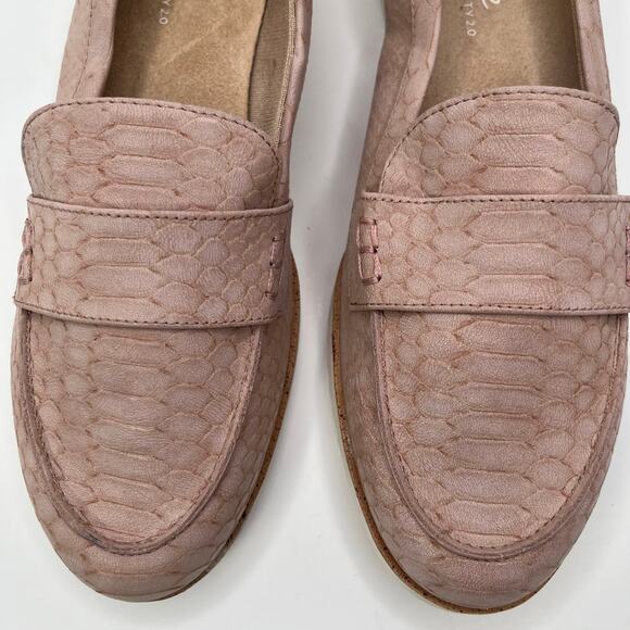 Life Stride Velocity 2.0 Pink Faux Snakeskin Leather Zee Slip On Flat Loafer 9.5 - Picture 4 of 11